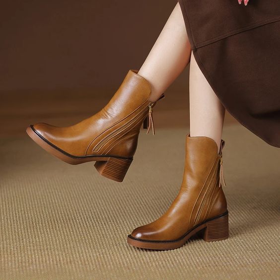 Stivaletti in pelle da donna Kimo